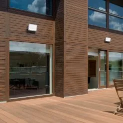 LED-valonheitin Aurinkopaneelilla FOCUS 100W/15000 MAh 3,2V 6000K IP65 + Kaukosäädin